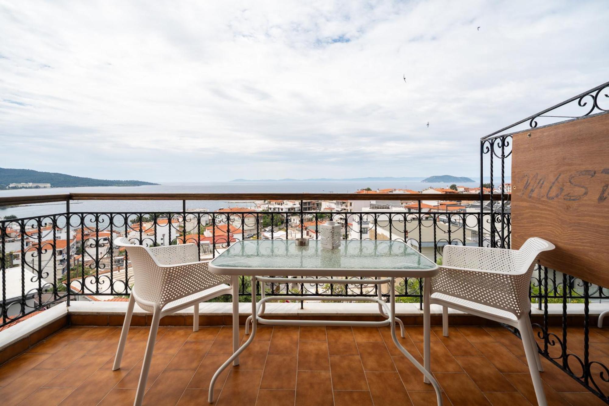Apartamento House Mistral Neos Marmaras Exterior foto